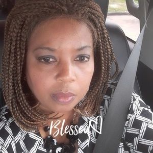 Meet your Posher, Genell